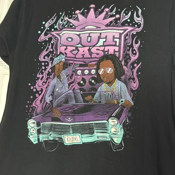 OutKast T-Shirt - Picture 2 of 4